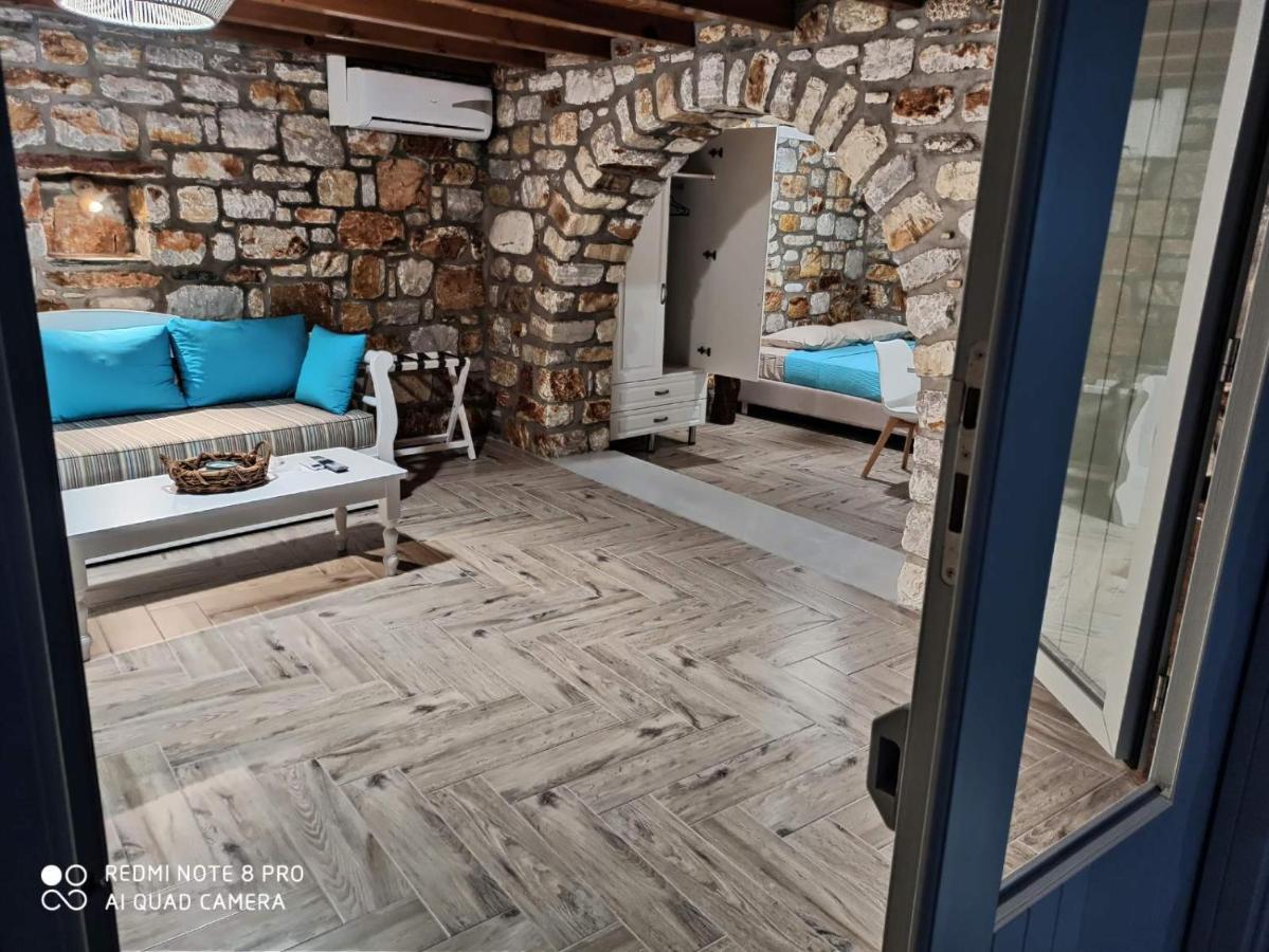 Villa Delfinaki Lionas エクステリア 写真